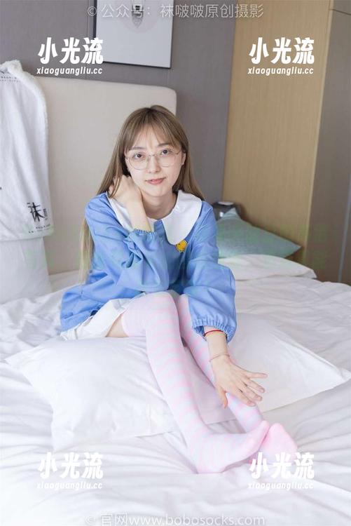 BoBoSocks袜啵啵-小甜豆 BoBoSocks袜啵啵 - 说说小甜豆的高清写真,肉丝和脚尖加固的组合,难道真能改变宇宙?