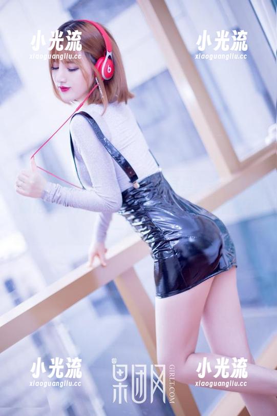 GIRLT果团网-裴希西 GIRLT果团网 - 高清泳装写真,裴希西就像是海洋中的一颗璀璨贝壳,静静看能看一整天。
