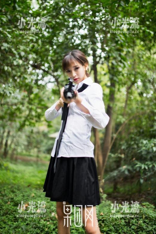 GIRLT果团网-陈迪娅 GIRLT果团网 - 陈迪娅最新照片白色登场,白到养眼,眼睛都快被矇住了,快来一起回忆何为“极简风”!