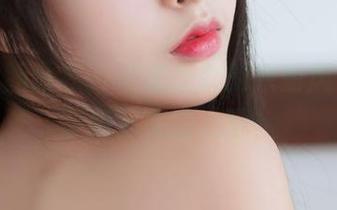 喵糖映画分享：马尾少女的呆萌风采，注意掉下来的心呀！