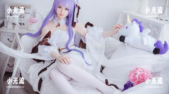 Sayako＿今年4岁的美图，私拍中原神的恣意呼唤，令人遐想。