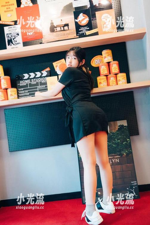 这些美图恨不得让我化身Sonson(손손)的鞋子，一双脚，天下无敌！