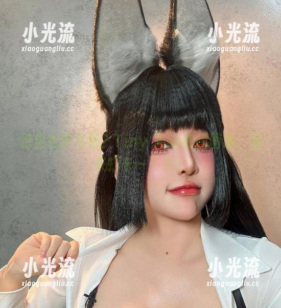 想见女学生吗?Tiny Asa在线图集,快来打卡一下吧!