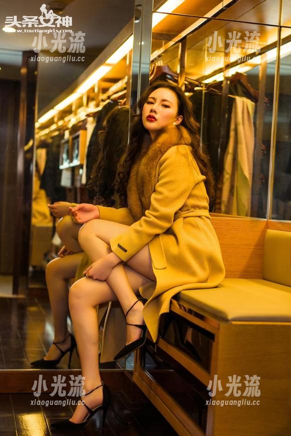 TouTiao头条女神-李梓熙 TouTiao头条女神 - 图集更新!李梓熙的肉丝,在缤纷的日常中游走的美感。