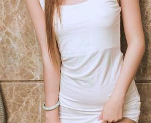 TouTiao头条女神 - 这图包里的红色警报，我要说李由美果然是不愧为博主，眼光真不错