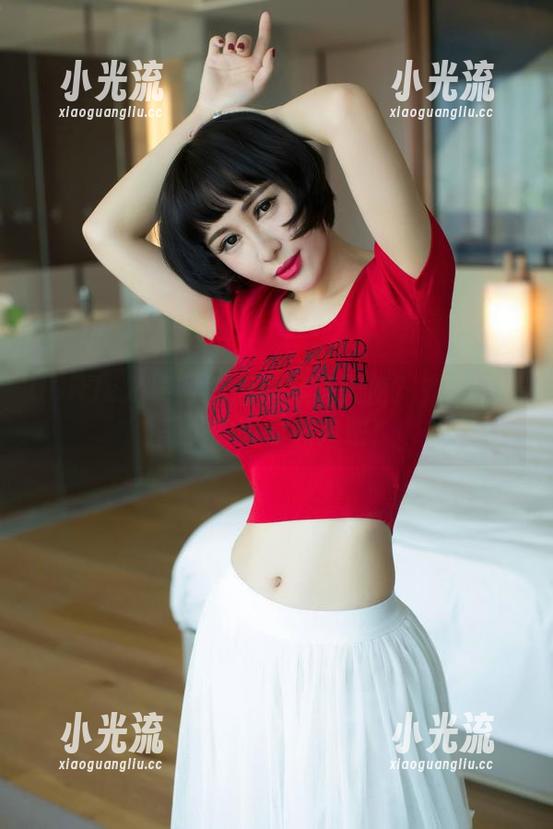 UGirls尤果网-张美荧 UGirls尤果网 - 想要变成天使?先欣赏张美荧的写真图集吧!