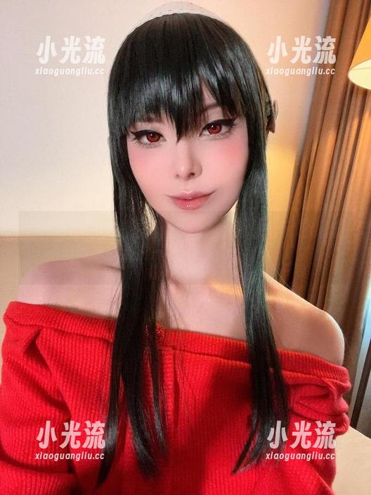 Vinnegal Vinnegal的写真时光机:皮衣与思绪的碰撞,想知道更多吗?
