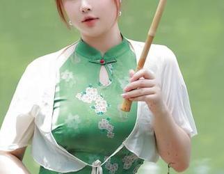 Xiuren秀人网 - 福利图包：看容容容Alice穿体操服的样子，别说我没提醒你