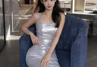 Xiuren秀人网 - 杨紫嫣Cynthia美图合集：她的脚值得一众赞叹，或许属于‘脚粉’的时代到了！