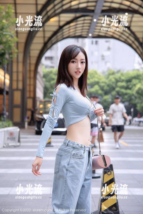 Xiuren秀人网-程慧娴Phoebe Xiuren秀人网 - 程慧娴Phoebe在线!原图中的“天使”,看似纯真却给人一种……咳咳,不好说。