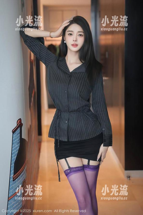 Xiuren秀人网-糖豆sisi Xiuren秀人网 - 糖豆sisi的天台合集:我只想问,有多少风景?