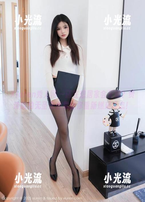 Xiuren秀人网-贾诗晗 Xiuren秀人网 - 还在想居家会无聊?贾诗晗的无圣光合集让你重新燃起斗志!