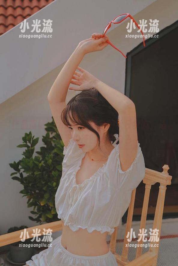 fushii_海堂 作品揭秘:fushii_海堂的秋日女友,适合天天喝茶的神奇角色