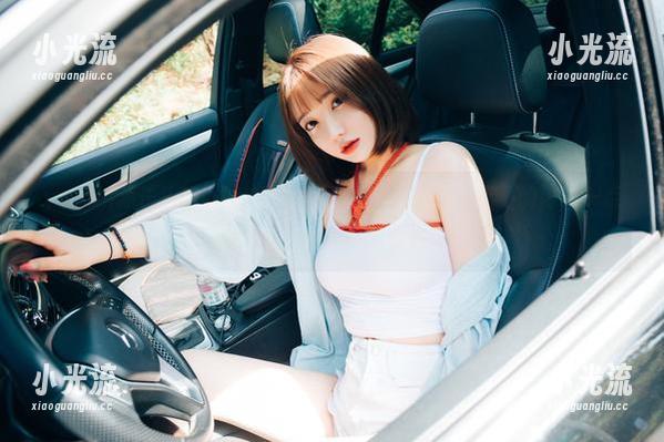 yeeun孙乐乐 yeeun孙乐乐的DJAWA可爱粉色:这组照片能不能再甜一点?作品集下载请自备口水巾!