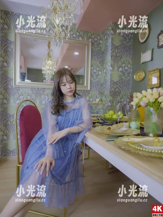 丽柜-小唐 丽柜 - 小唐的自拍日常:这次更新,是我最想拥抱的自己!