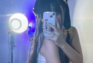 九言的“卯月桃子”合集，照片让人恍惚，什么时候我们开始如此迷恋？