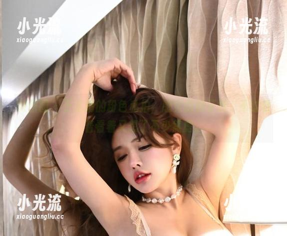 微密圈 - 于芷晴的粉色私拍,感觉甜到牙疼,不过看着看着又想了不少焦虑。
