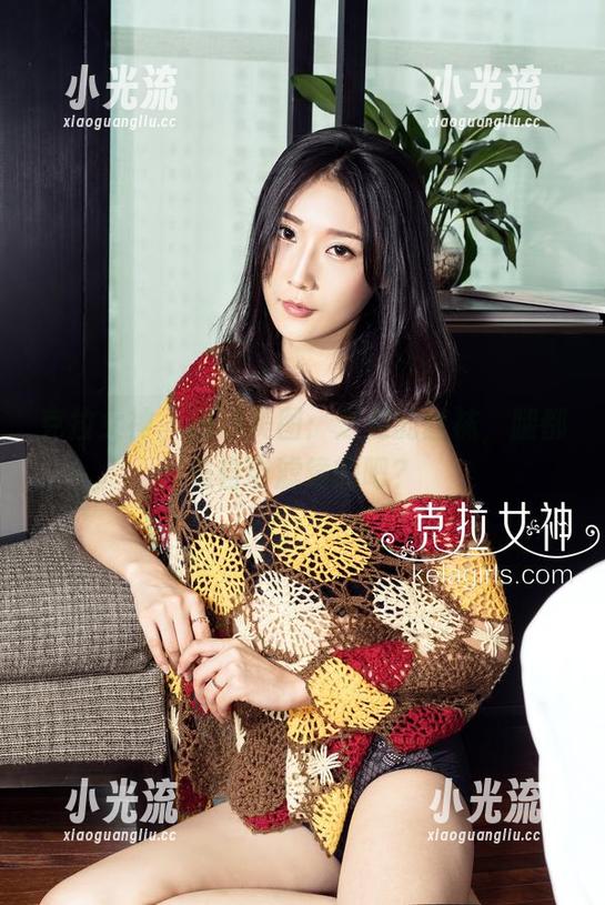 克拉女神-芝月 克拉女神 - 精选美图:芝月的丝袜,腿都是自带滤镜的吧?