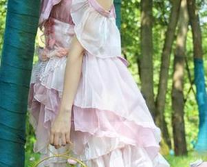 初夏女神 - 依依的高清写真：风中邻家女孩，也太仙了吧？