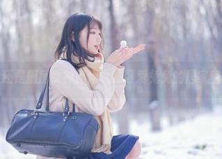 黑暗骑士还是厨房女神？周叽是可爱兔兔的居家空投图包！