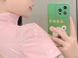 牛仔裤加热——奈汐酱Nice的Cos作品，居然这么自然！