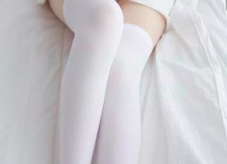 终于来了！少女秩序的白丝学妹最新写真集，让人心血来潮