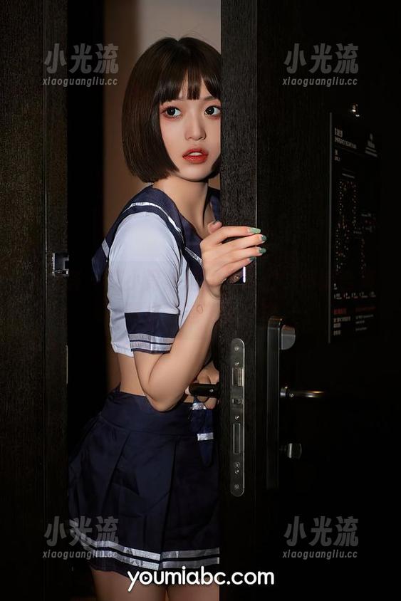 尤蜜荟-艾小青 尤蜜荟 - 艾小青与她的情人们,高清合集带你“追”上一把