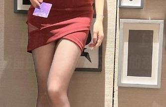 微密圈 - 徐莉芝Booty分享：上课啦，在黑板前的“写作”还有别的意思！