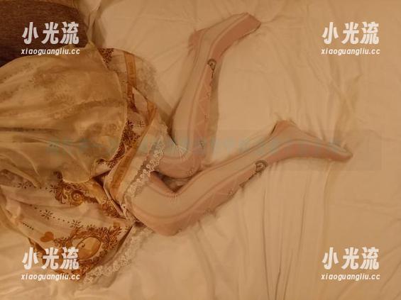 想要个公主抱 随性来一波,最新透明图包中的想要个公主抱。