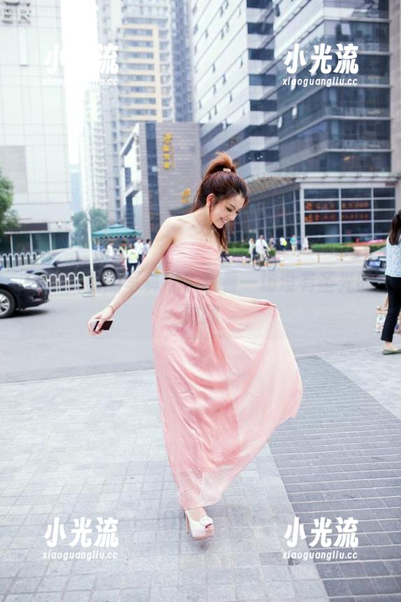 推女郎 在推女郎的写真中,观看一场没有圣光的放肆