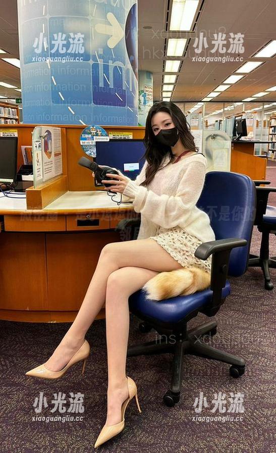 是小逗逗 微密圈 - 是小逗逗的美图:棉袜不是你的‘邻居’!