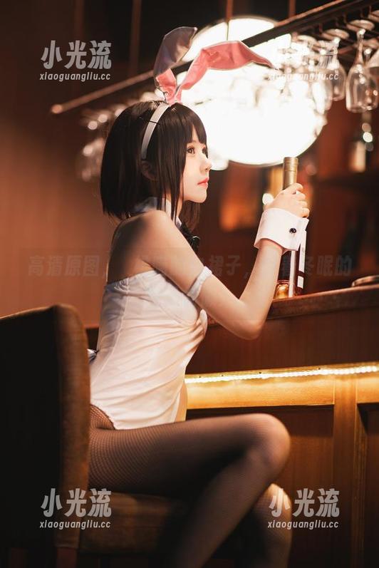 桜桃喵 高清原图,桜桃喵的白裙子,打着冬眠的幌子偷懒!