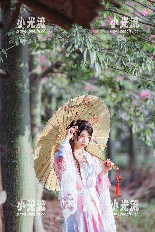 桜桃喵 太想跳进桜桃喵的泳池写真里了,分享的同时脑海里却一直在闪现泡泡