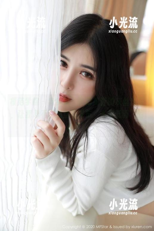 模范学院-欧阳美萱 模范学院 - 老实说,欧阳美萱的灰丝套图,让我忍不住想立马发布‘本想低调’的心声!