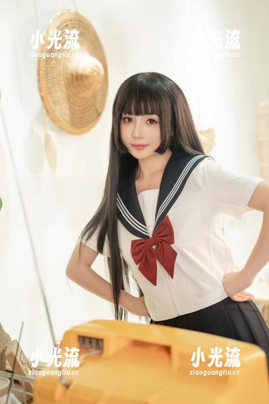 爆机少女喵小吉 爆机少女喵小吉做的长腿写真图包,不看会后悔的