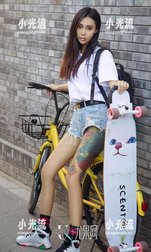 爱尤物-徐莉芝Booty 爱尤物 - 徐莉芝Booty的黑色旅程图集,更新总让人心痒痒的!