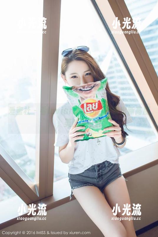 爱蜜社-luvian本能 爱蜜社 - 看luvian本能把红裙穿出新高度,美图集中营