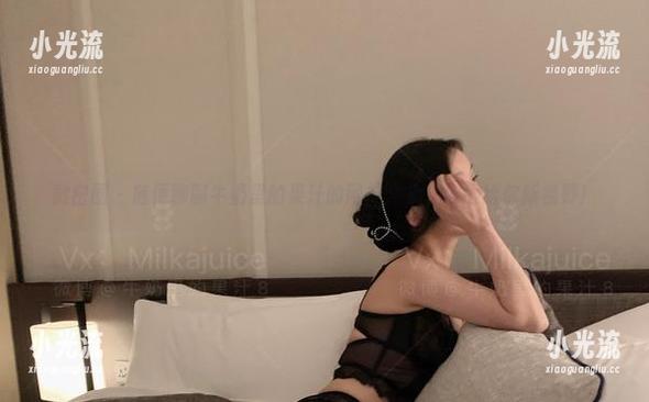 微密圈 - 随便聊聊牛奶里的果汁的网袜全集，原图给你新视野！