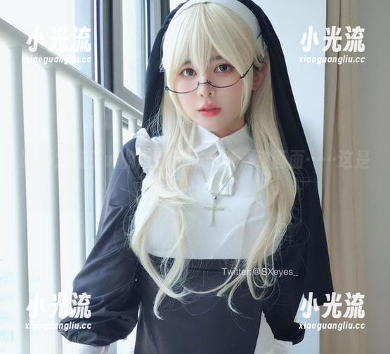 眼酱大魔王w的高清校服合集,这画面……这是要念歌词吗?