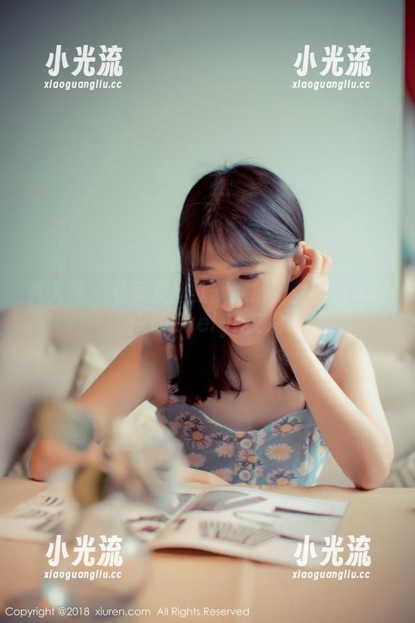 秀人网-Evelyn艾莉 秀人网 - 私房灰丝默默绽放粉丝福利实践中的Evelyn艾莉