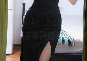 秀人网 - 深入Suki_baby的浴室，私房美图膜拜着水汽的奇妙交响。