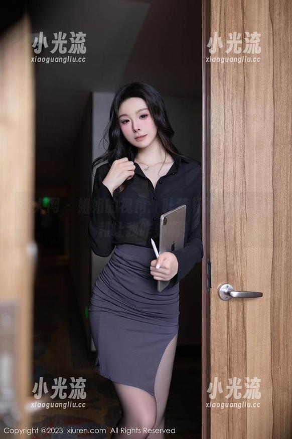 秀人网-叶梦轩 秀人网 - 姐姐的视角:叶梦轩的写真,福利让我咋办啊!