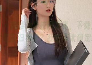 秀人网 - 唐翩翩的校园写真，下载后会不会想回归校园？我也不太确定…