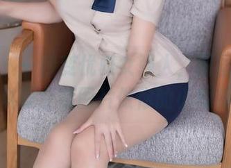 秀人网 - 一秒变优雅女强人，圆圆酱免费提供职业装图片做你的小助手！