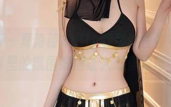 秀人网 - 夏诗诗Sally和那件白衬衫，私房写真里的氛围好得让人想偷偷再看两眼