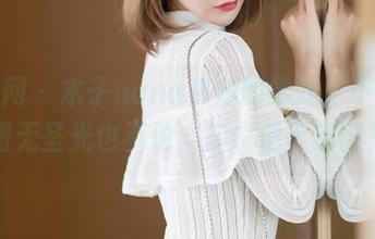 秀人网 - 木子nana和她的学妹，不带美图无圣光也不怕，你说值不值得？
