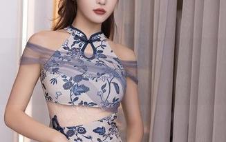 秀人网 - 制服私房写真里如何玩得飞起？王俪丁小宝贝来教你！
