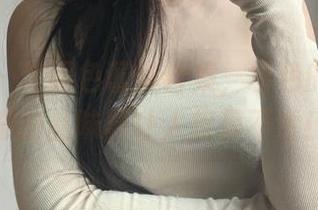 微密圈 - 这黑色蕾丝合集，粉色的猪陈佩奇的品味真让人捉摸不透！