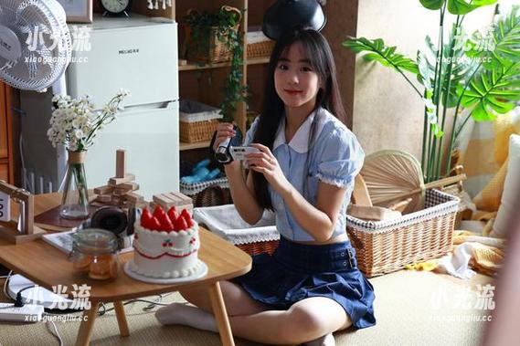 绮梦摄影-宁宁 绮梦摄影 - “宁宁红裙”原图,你见过这妩媚的侧脸吗,资源不容小觑!