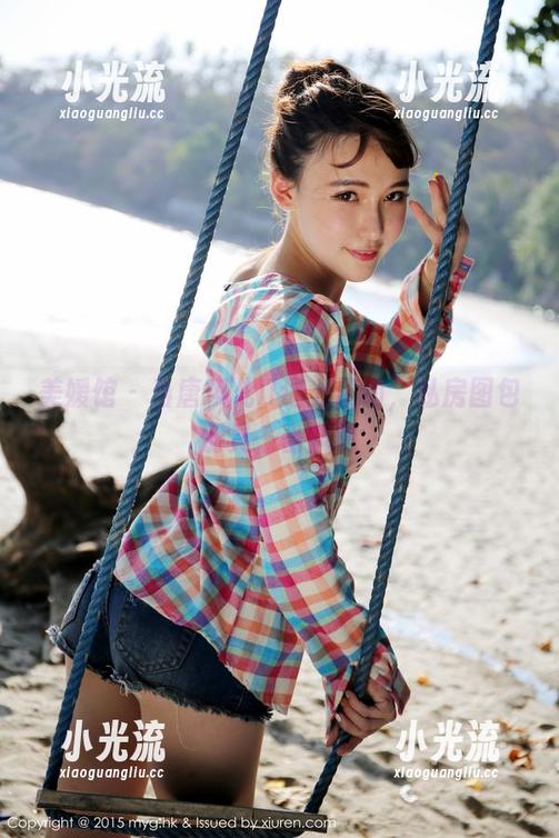 美媛馆-唐琪儿il 美媛馆 - 当唐琪儿il遇上运动,私房图包别具一番风味